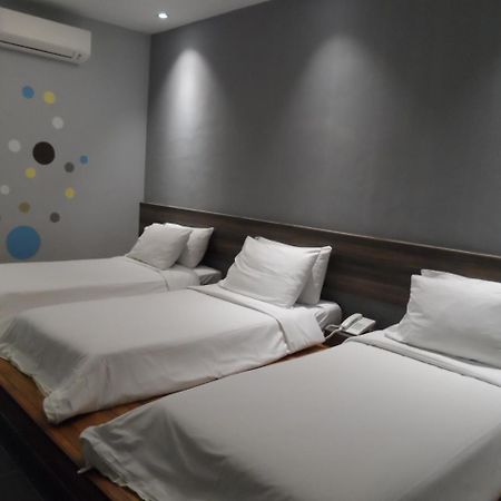 Js Hotel Johor Bahru Exteriör bild
