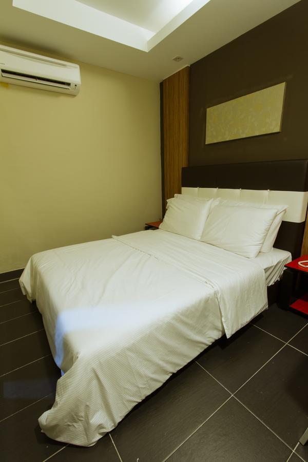 Js Hotel Johor Bahru Exteriör bild